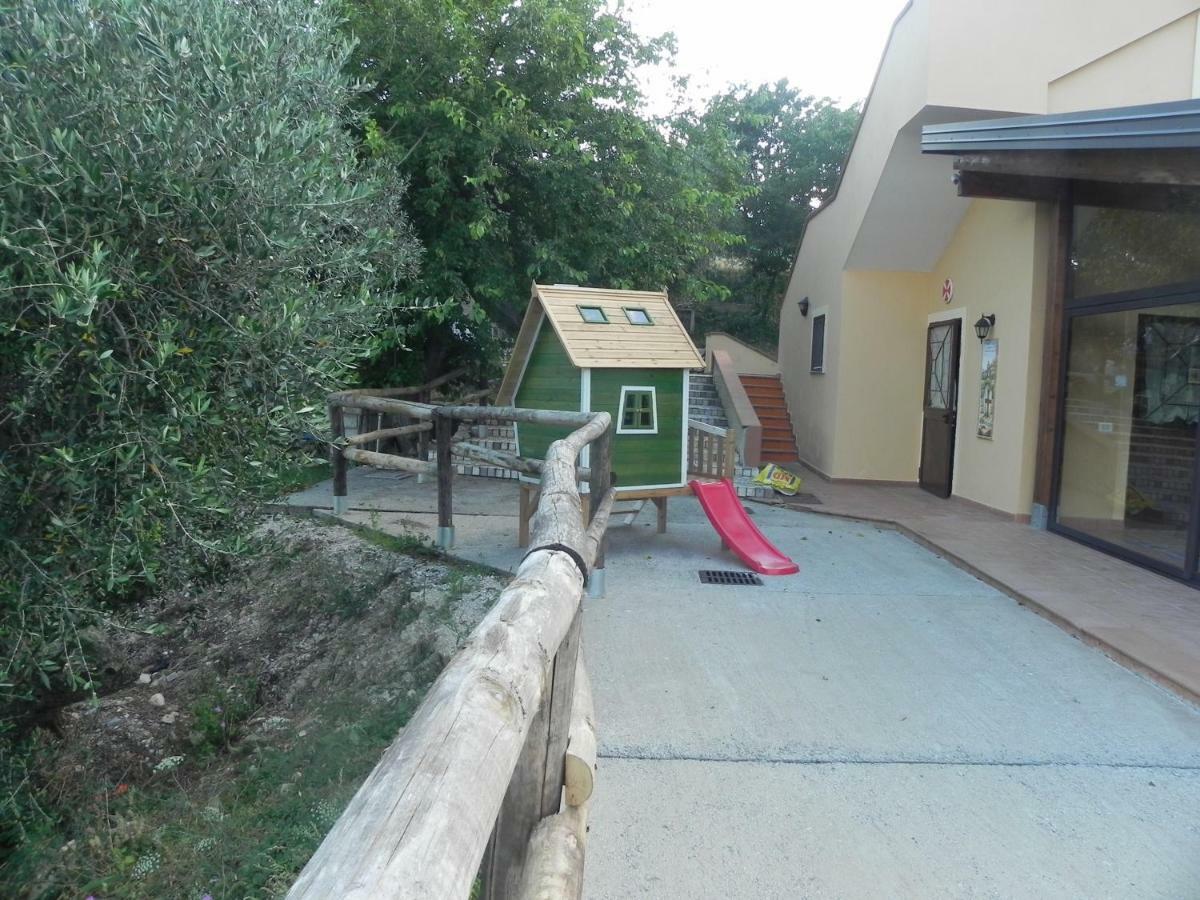 Agriturismo B&B Il Rifugio Di Nino Contursi Terme Buitenkant foto
